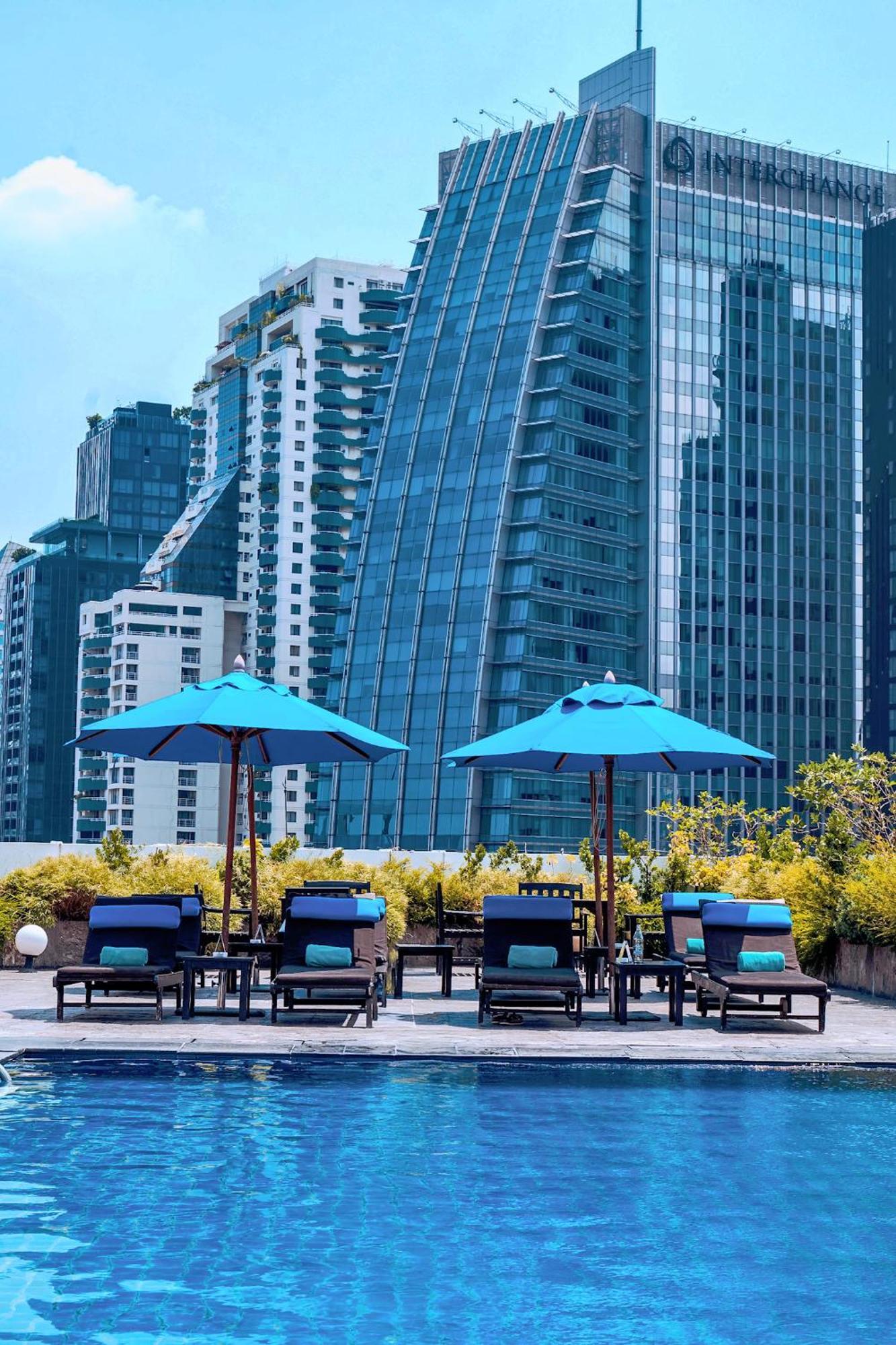 Отель Nh Bangkok Asoke Экстерьер фото